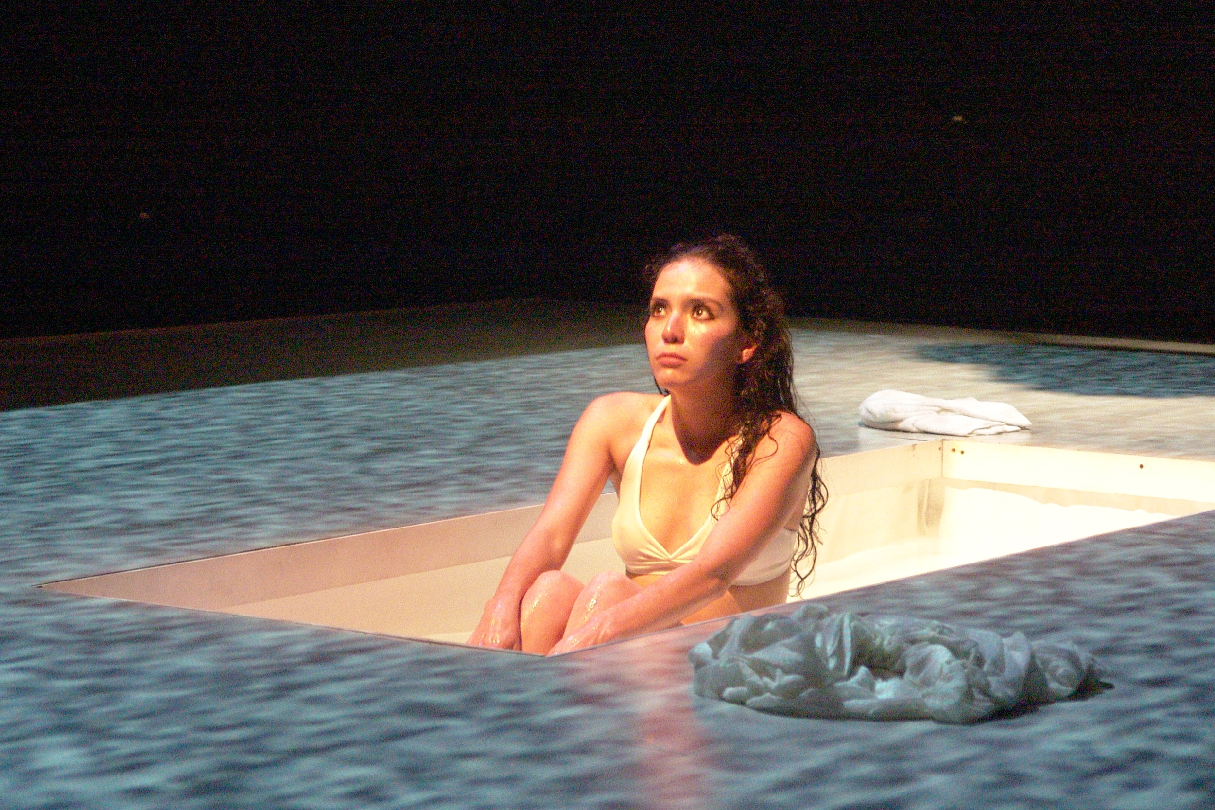 Ofelia o La madre muerta / Agua, 2008