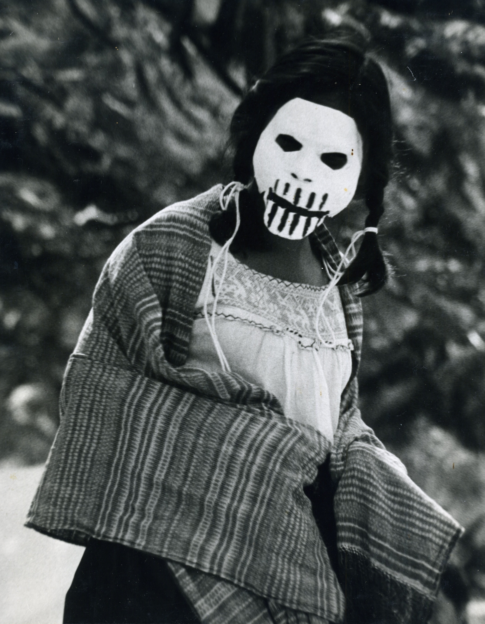 La muerte tiene permiso, 1987